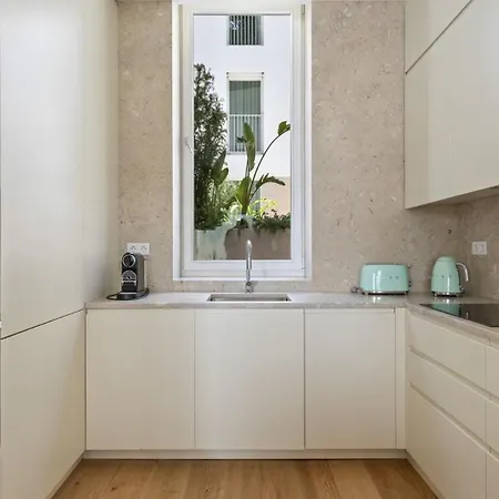 別荘 1-bedroom Townhouse With Rooftop In *
