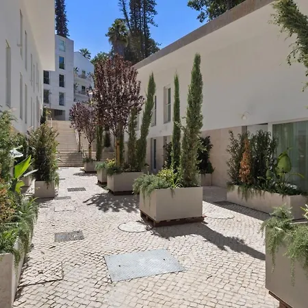 1-bedroom Townhouse With Rooftop In בית נופש *